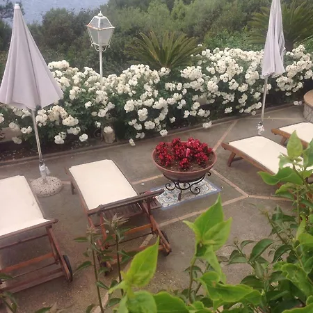 Bed & Breakfast Bb La Guardiia 4*