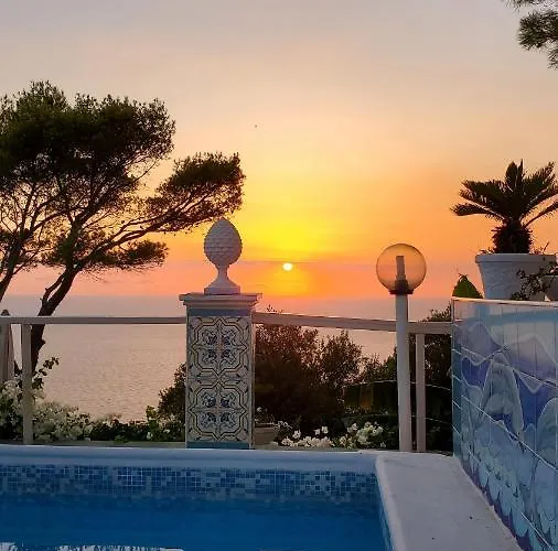 Bed & Breakfast Bb La Guardiia 4*